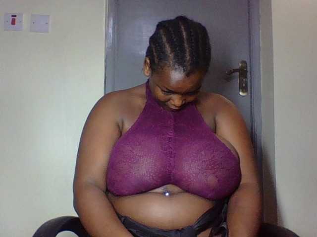 Wildhoneyx live webcam show
