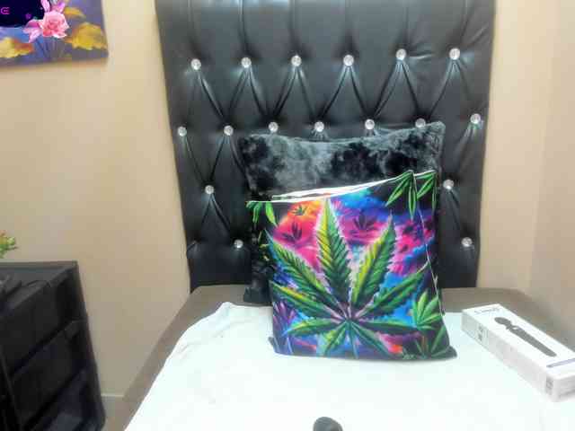 Toxicfantasy4u webcam