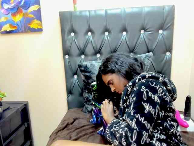 Toxicfantasy4u webcam