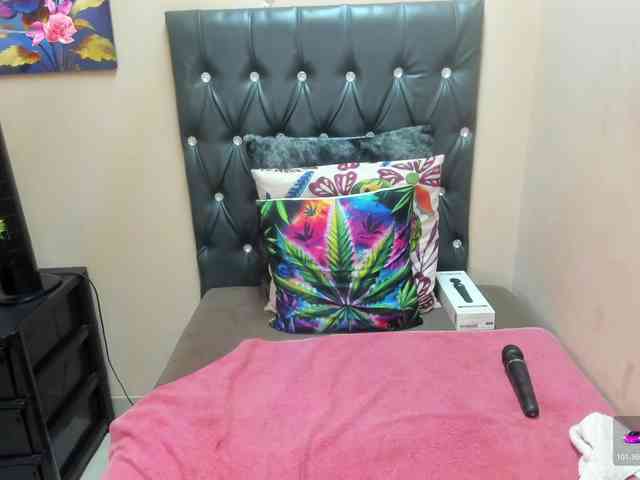 Toxicfantasy4u webcam