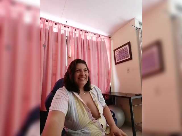 linamaria98's BongaCams show and profile