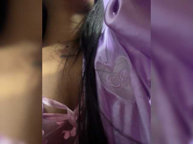 LunaRoussel live cam on BongaCams
