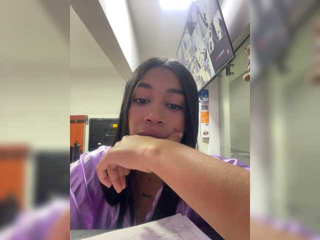 LunaRoussel live cam on BongaCams