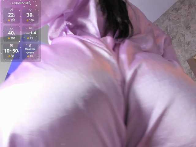 LunaRoussel live cam on BongaCams