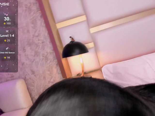 LunaRoussel live cam on BongaCams