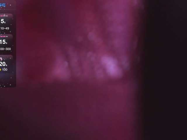 LunaRoussel live cam on BongaCams