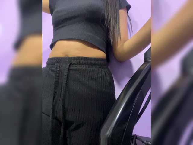 LunaRoussel live cam on BongaCams