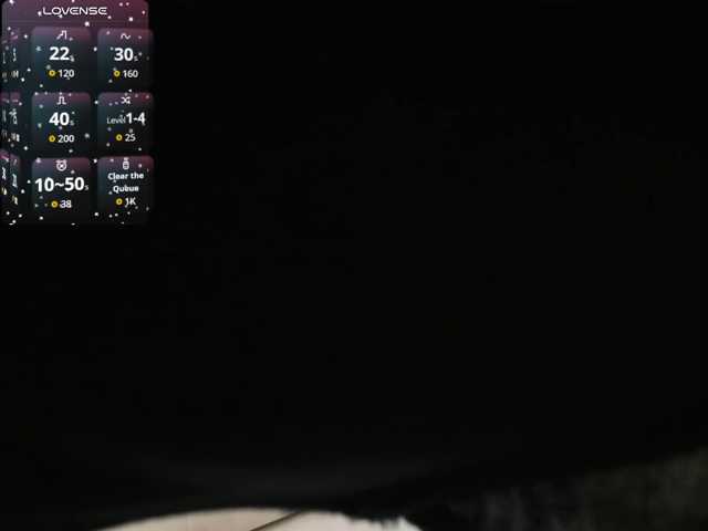 LunaRoussel live cam preview