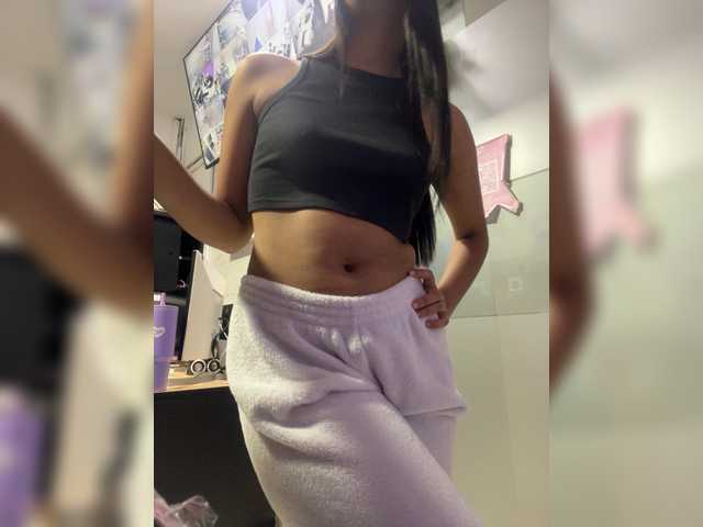 LunaRoussel live cam on BongaCams