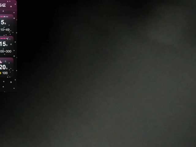 LunaRoussel live cam on BongaCams