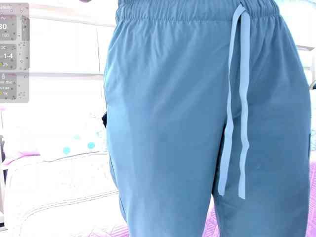 LunaRoussel webcam