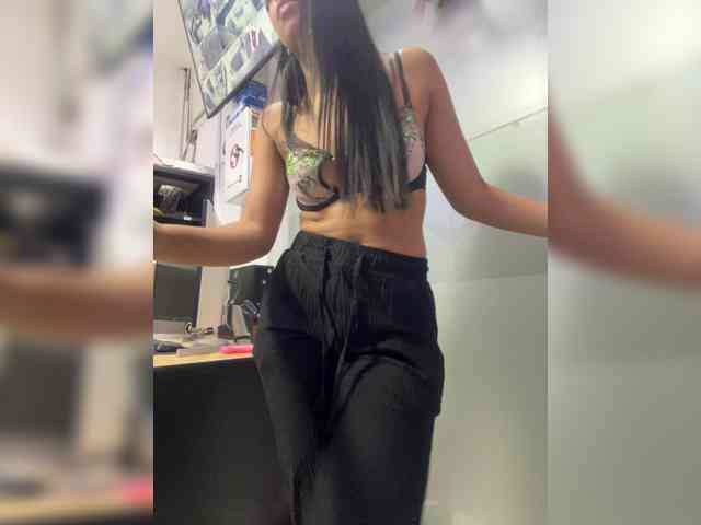 Modelo: LunaRoussel