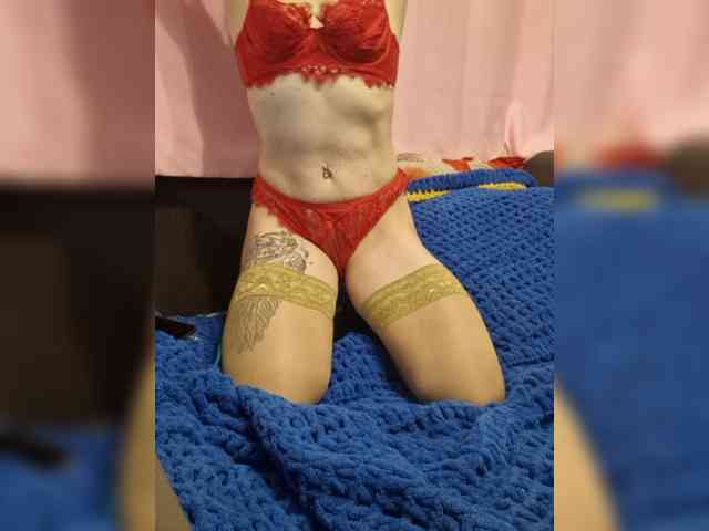LunaNylon webcam
