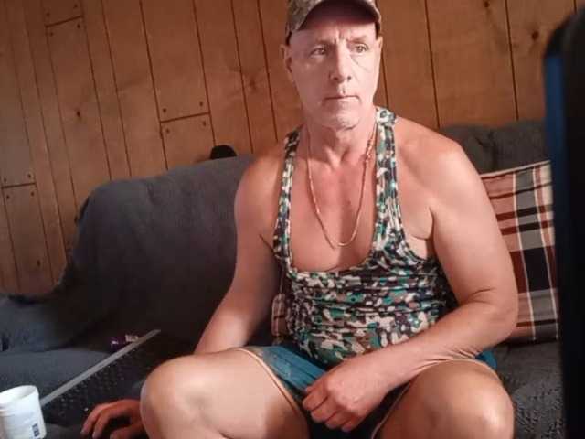 Clubthump live webcam show