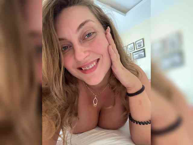 -Hypnotic-Gaze- webcam