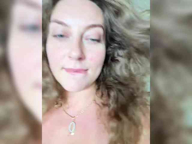 -Hypnotic-Gaze- webcam