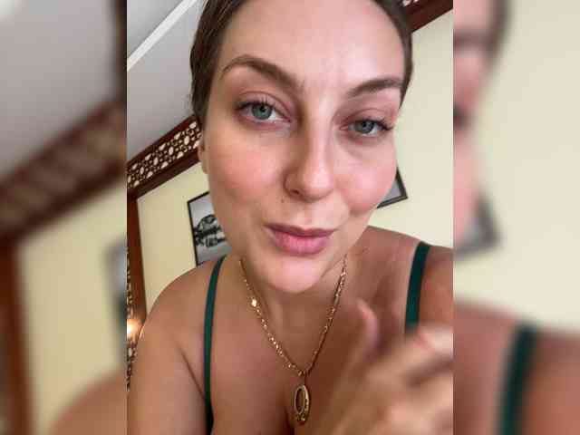 -Hypnotic-Gaze- webcam