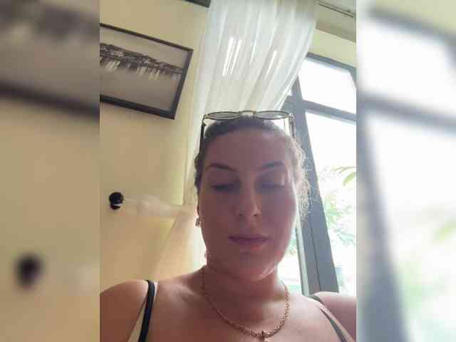 -Hypnotic-Gaze- Sex Cam Show