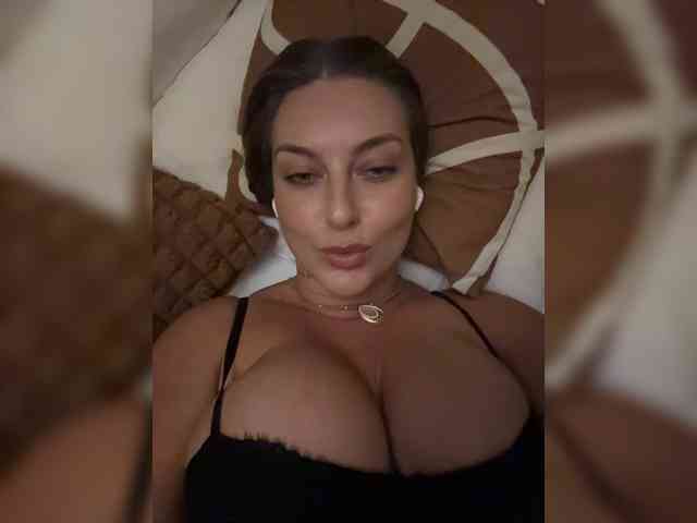 -Hypnotic-Gaze- Sex Cam Show