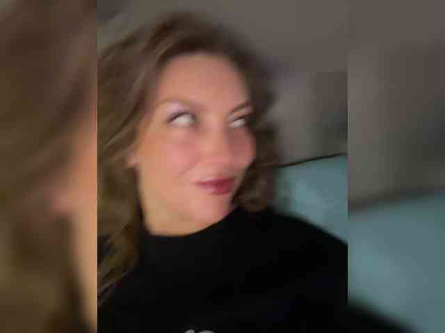 -Hypnotic-Gaze- webcam