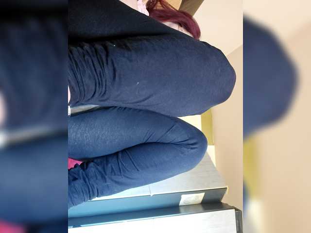 Cristinatina's BongaCams show and profile