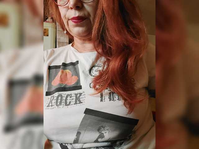 Cristinatina live cam on BongaCams