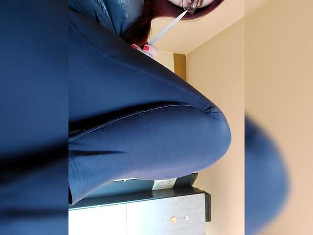 Cristinatina's BongaCams show and profile