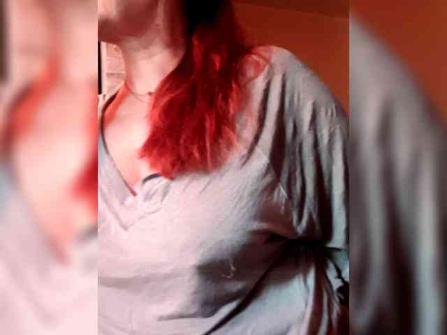 LoveTinaForever webcam