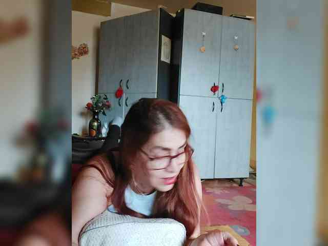 LoveTinaForever webcam