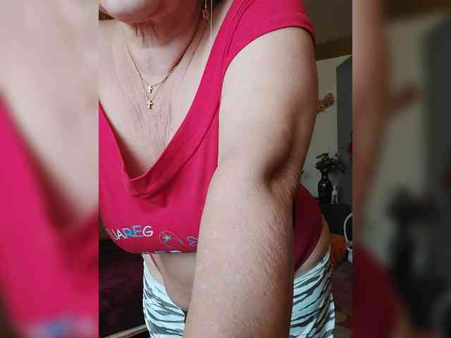 LoveTinaForever webcam
