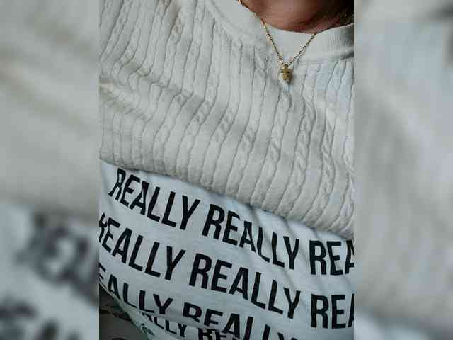 LoveTinaForever webcam