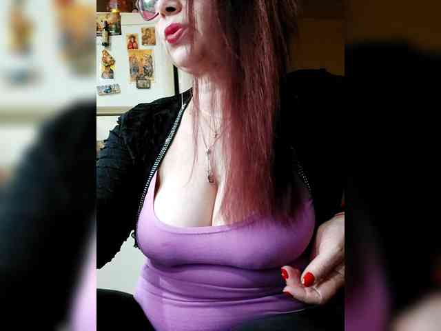 LoveTinaForever webcam