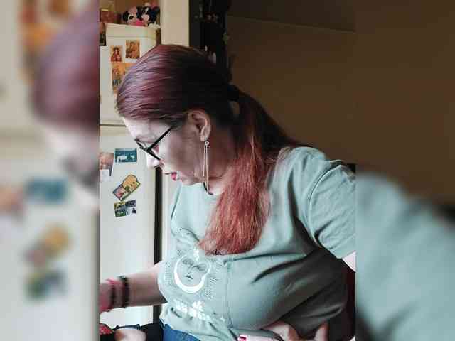 LoveTinaForever webcam