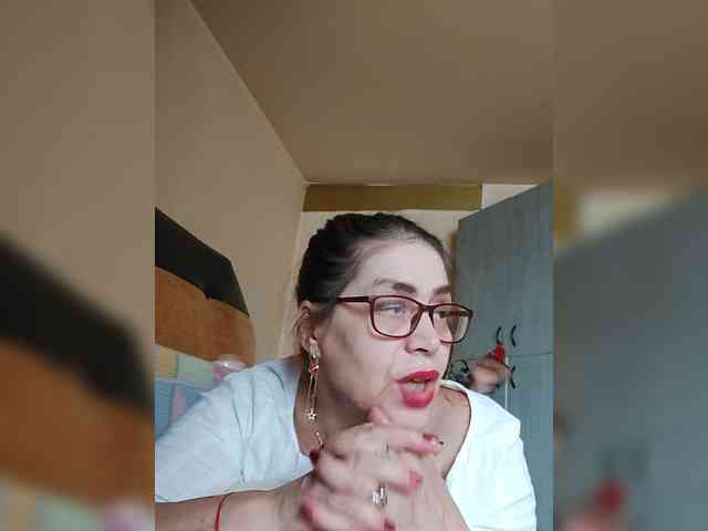 LoveTinaForever webcam