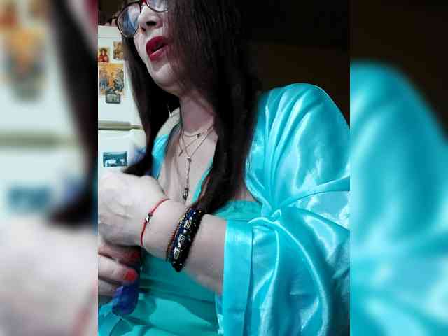 LoveTinaForever webcam