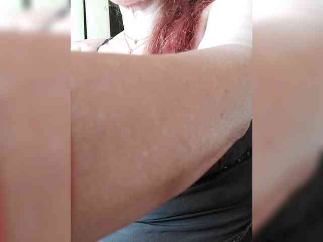 LoveTinaForever webcam