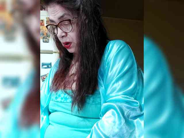 LoveTinaForever webcam