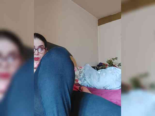LoveTinaForever webcam