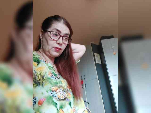 LoveTinaForever webcam