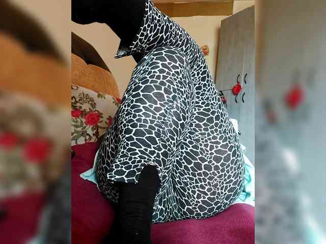 LoveTinaForever webcam