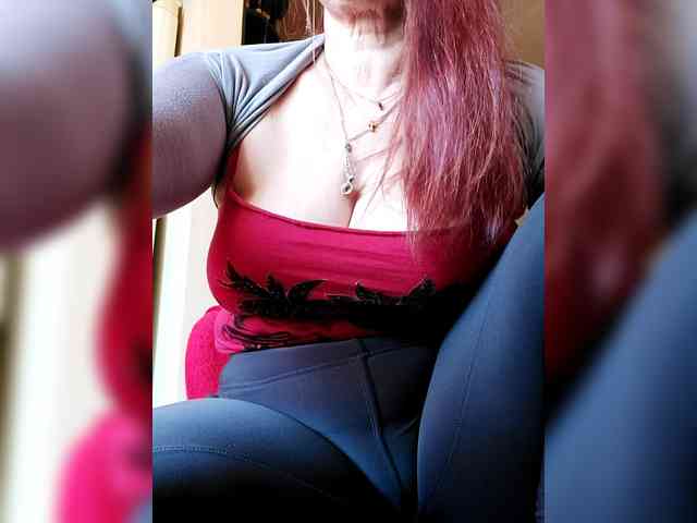 LoveTinaForever webcam