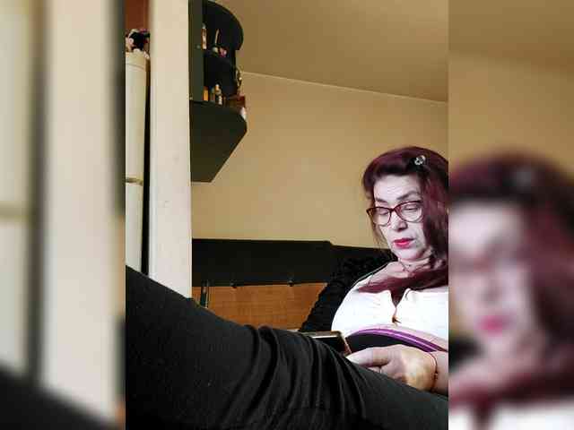 LoveTinaForever webcam