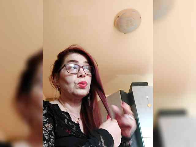LoveTinaForever webcam
