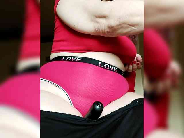 LoveTinaForever webcam