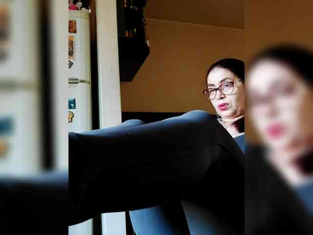 LoveTinaForever webcam