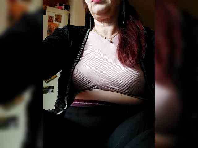 LoveTinaForever webcam