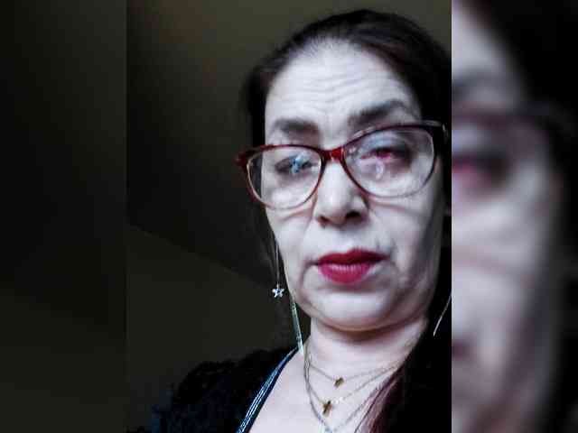 LoveTinaForever webcam