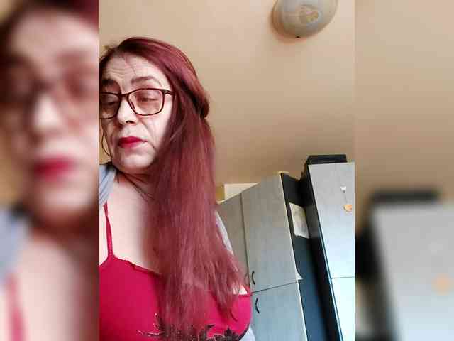 LoveTinaForever webcam