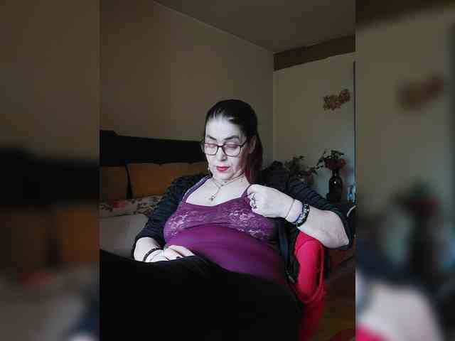LoveTinaForever webcam