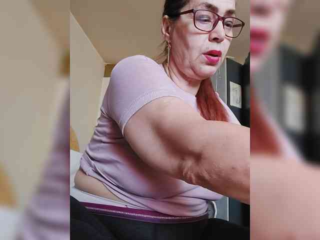 LoveTinaForever webcam